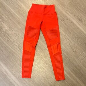 Alo Moto Leggings